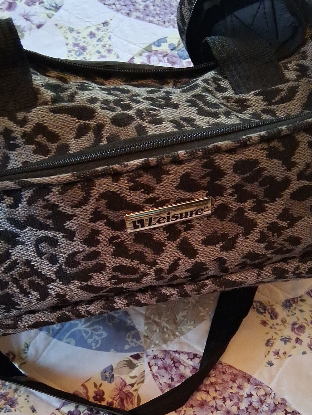 Vintage Leisure Animal Print Duffel Travel Bag.